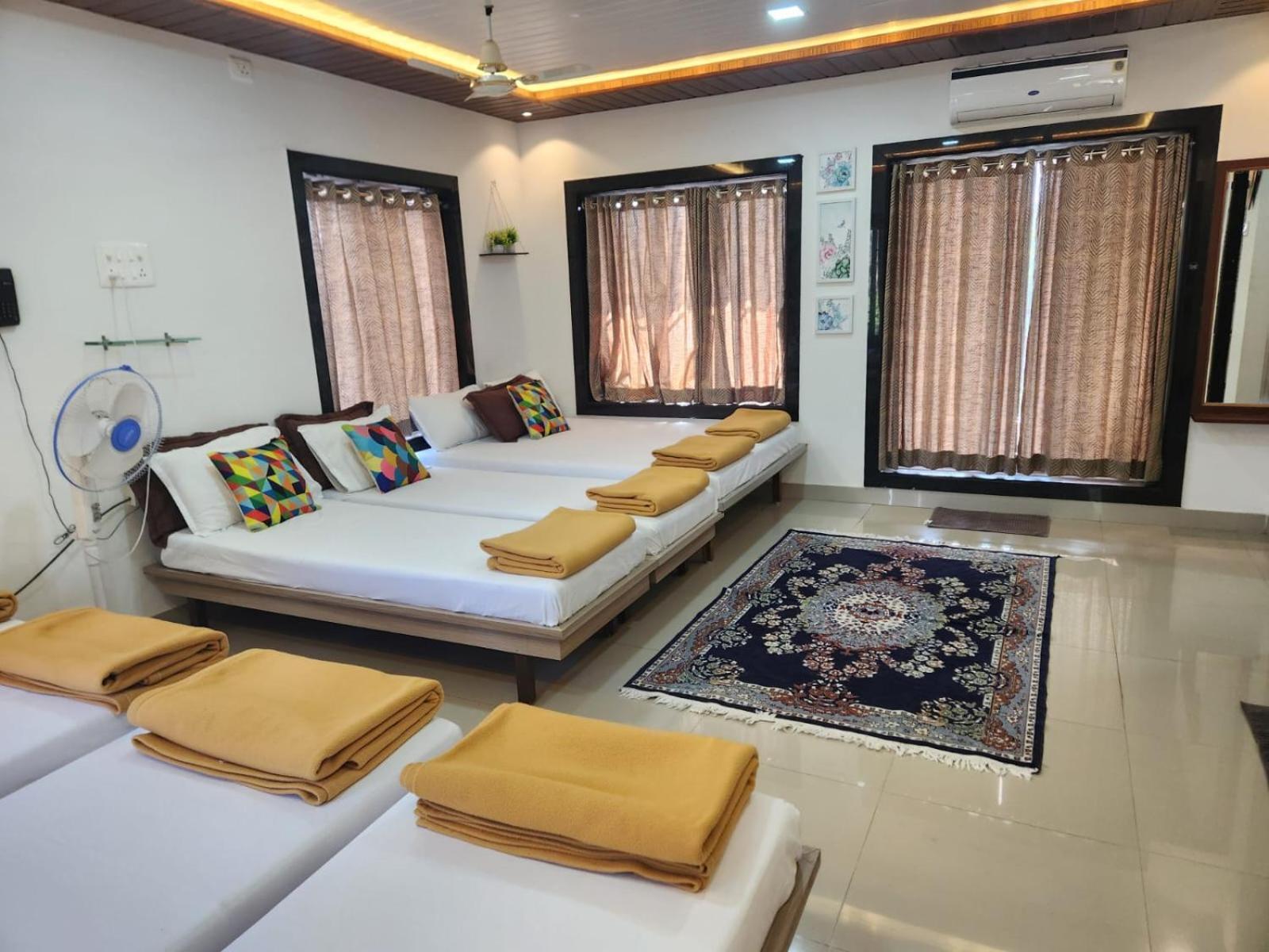 Riyansh Alibaug Villas And Resort 알리바그 외부 사진